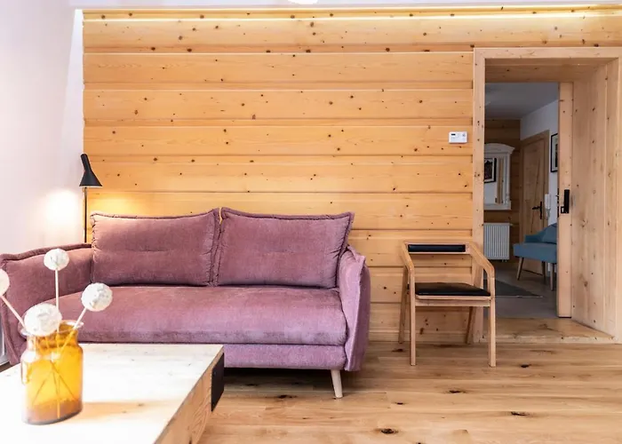 וילה Udanypobyt Dom Forest Prestige House