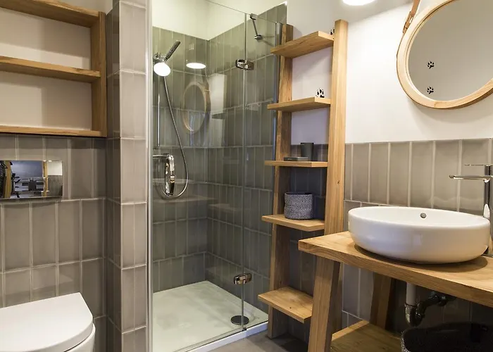 Udanypobyt Dom Forest Prestige House *