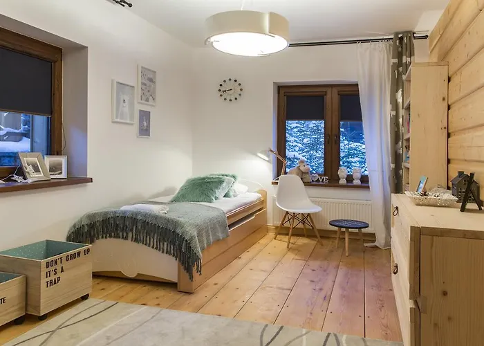 Udanypobyt Dom Forest Prestige House וילה *